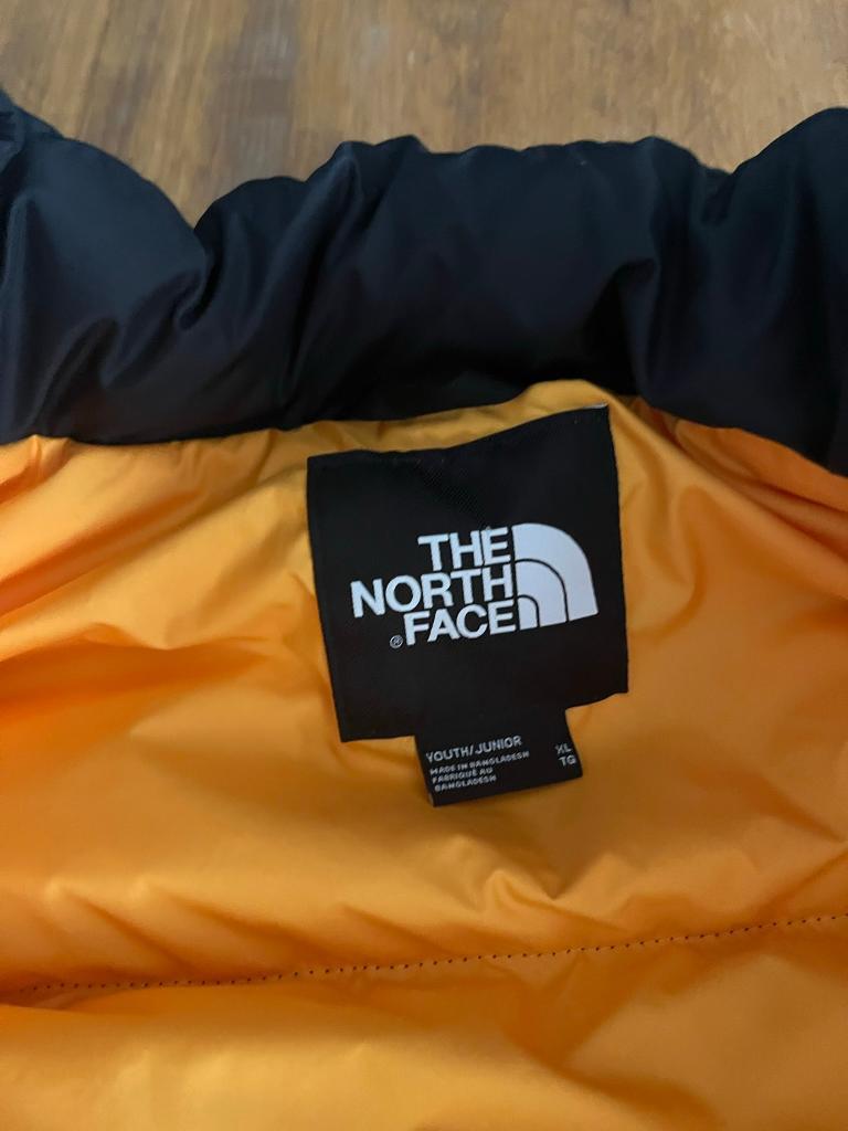 retro Nuptse 1996 youth/junior xl 